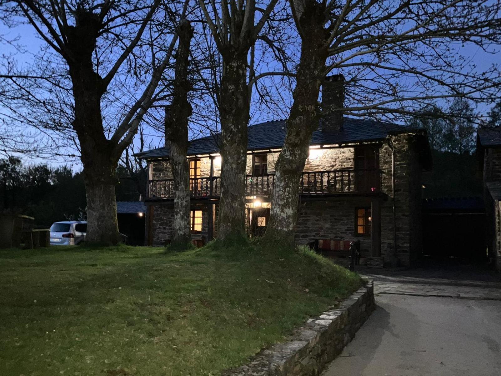 Casa Bouza Guest House Becerrea Bagian luar foto