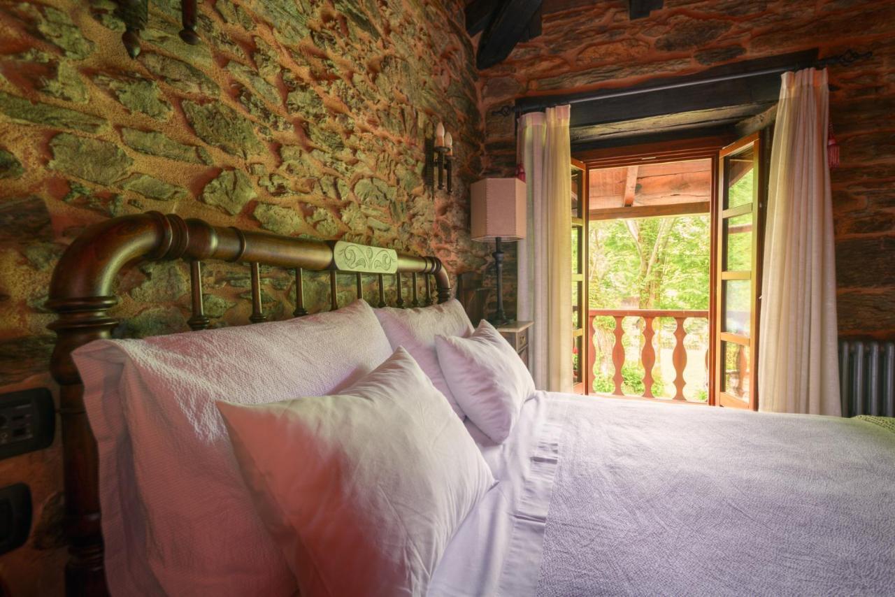 Casa Bouza Guest House Becerrea Bagian luar foto