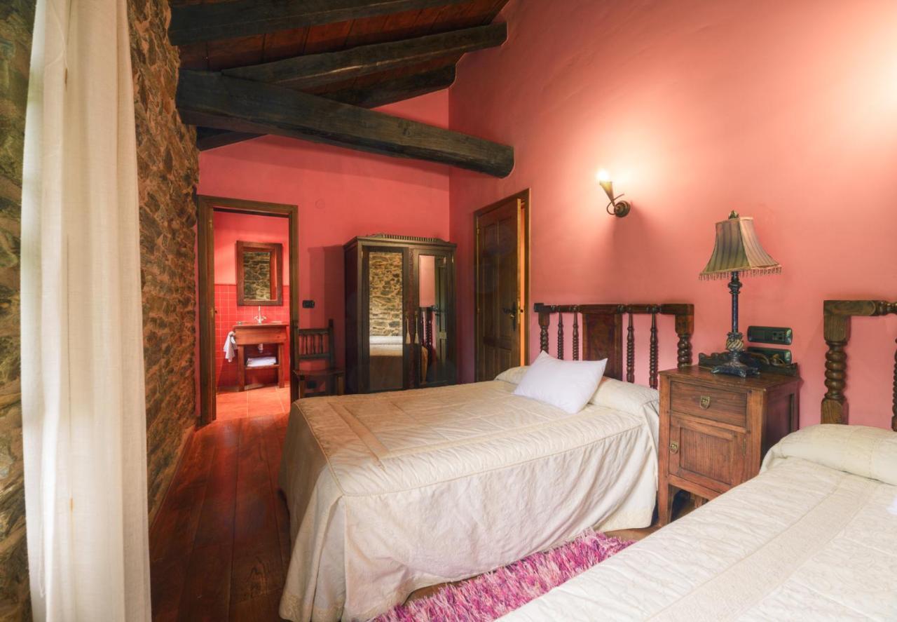 Casa Bouza Guest House Becerrea Bagian luar foto