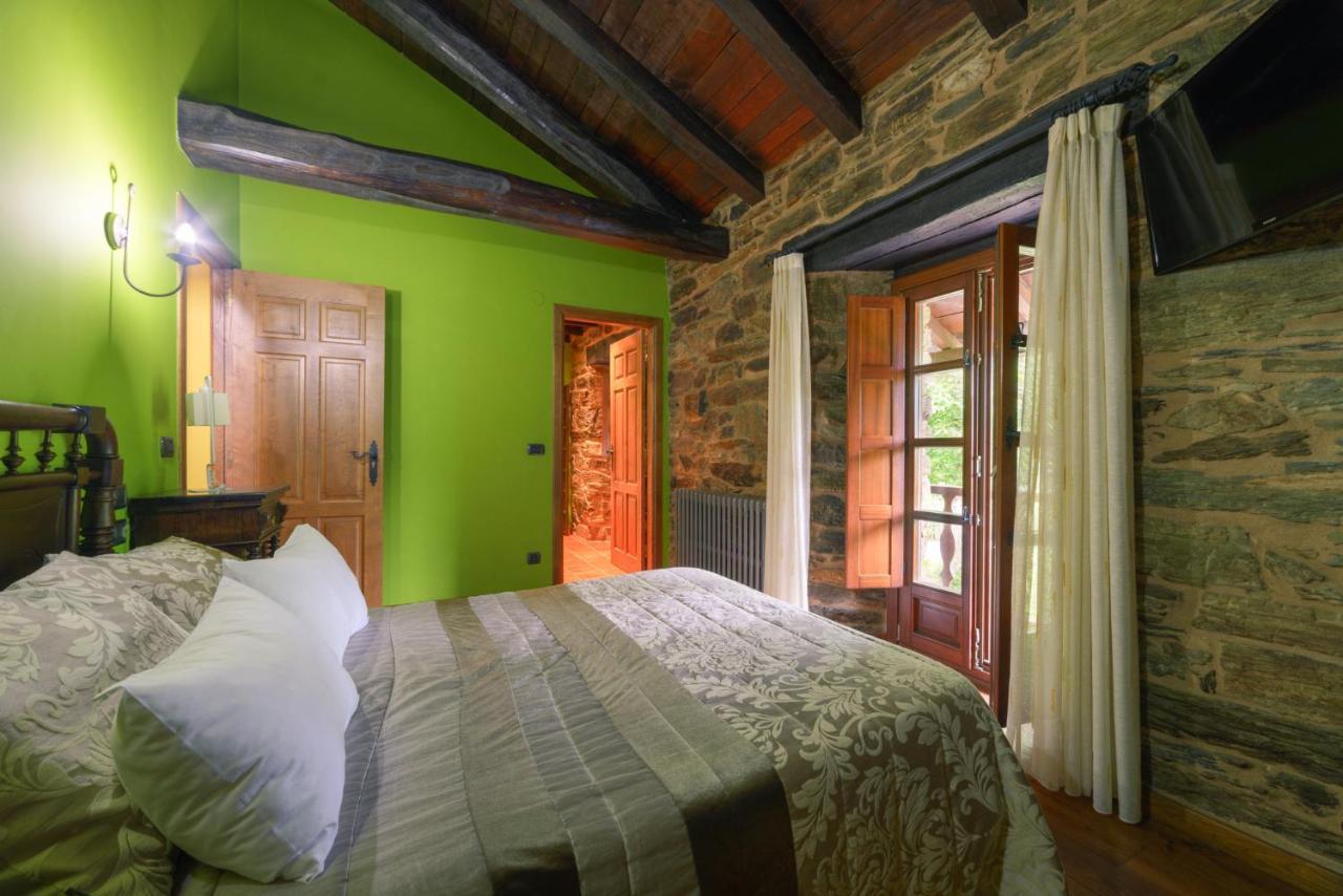 Casa Bouza Guest House Becerrea Bagian luar foto